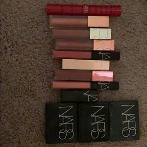 Bars Makeup Bundle